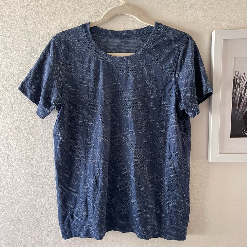 Lululemon blue workout short sleeve shirt crew neck
